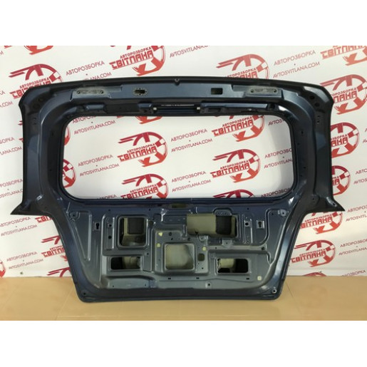 Крышка багажника не комплектная Kia Sorento 2002- 737003E100